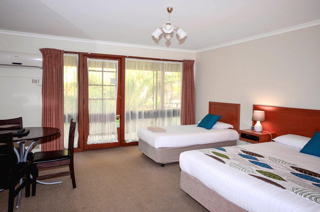 River Country Inn (Adults Only) Moama Rum bild